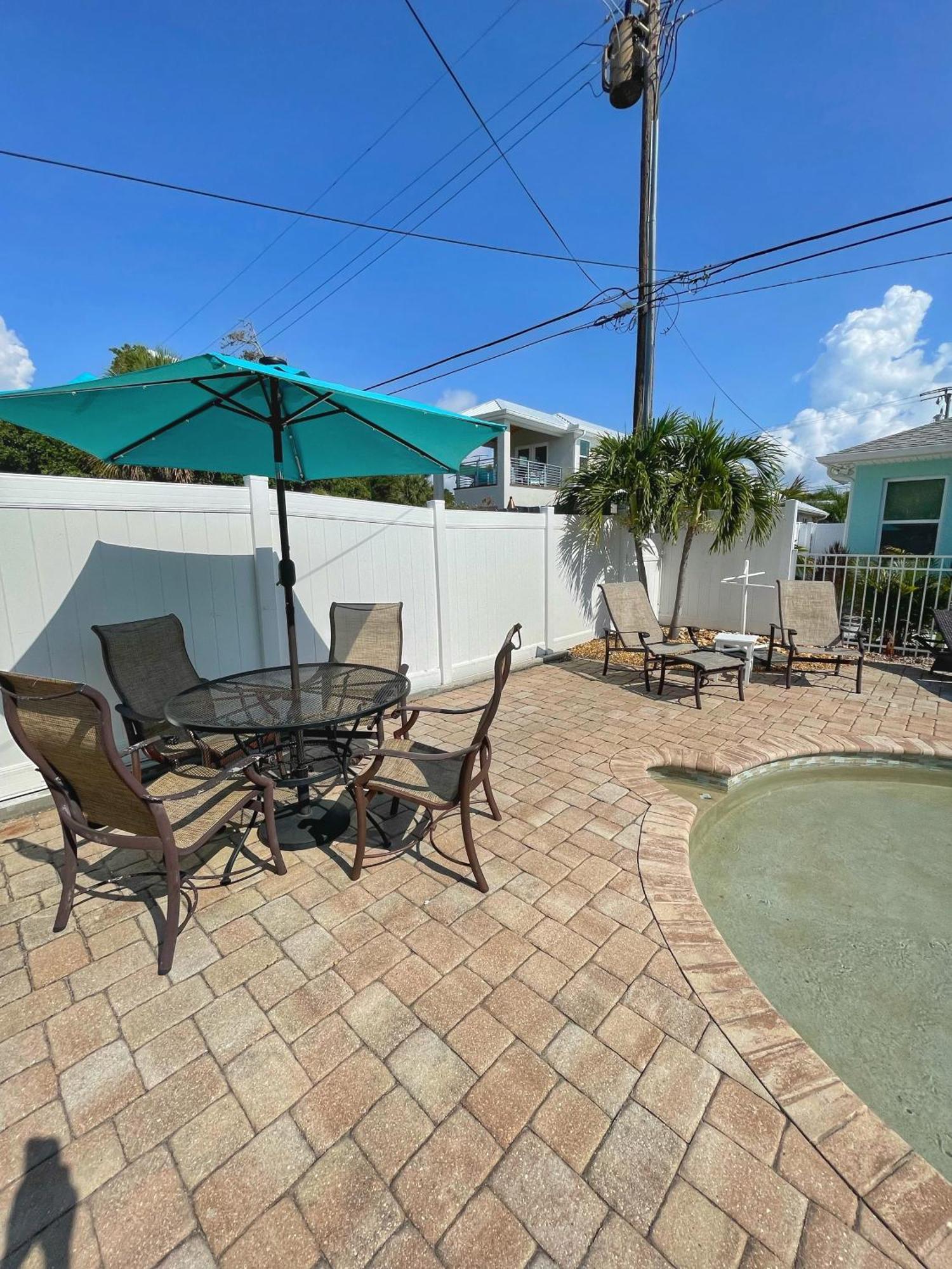 Cozy Canaveral Cottages ケープ・カナベラル エクステリア 写真