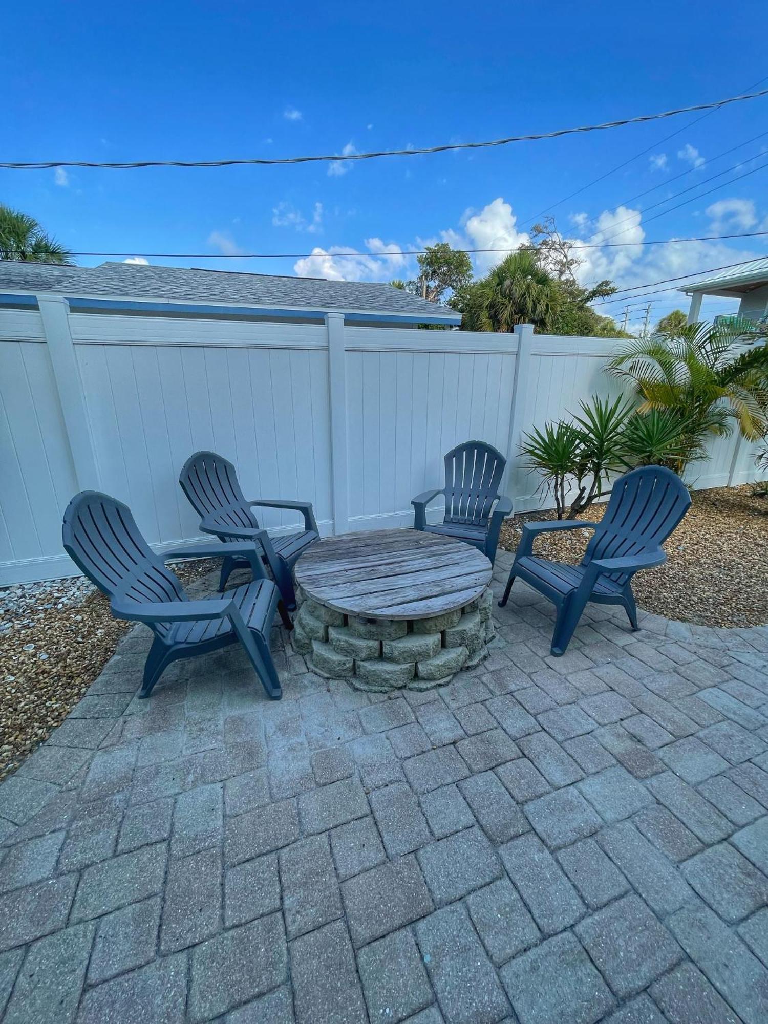 Cozy Canaveral Cottages ケープ・カナベラル エクステリア 写真
